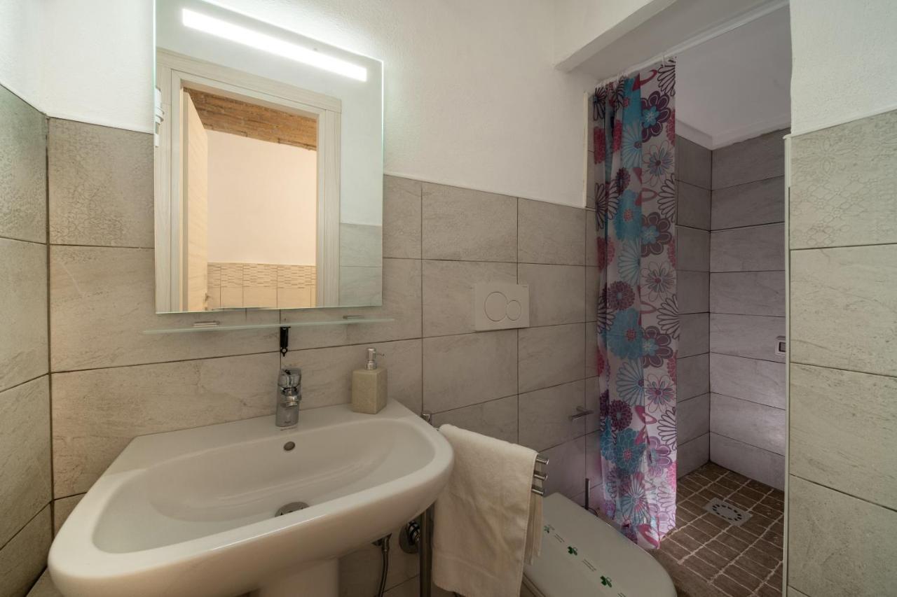 Appartamento Porta Pia Rome Luaran gambar